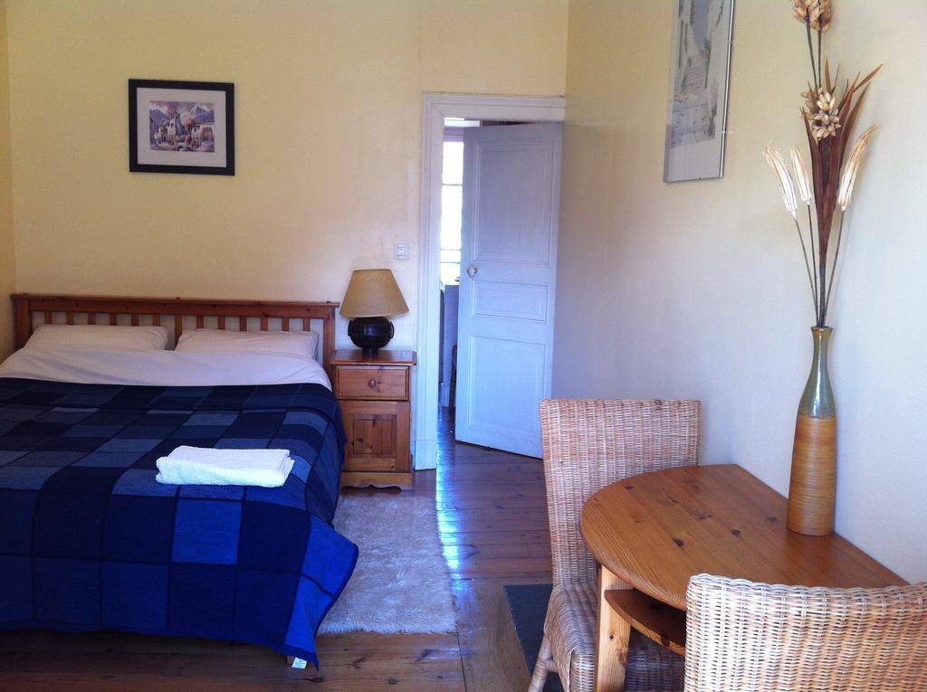 Bed and Breakfast Papilio Montauban-de-Luchon Zimmer foto